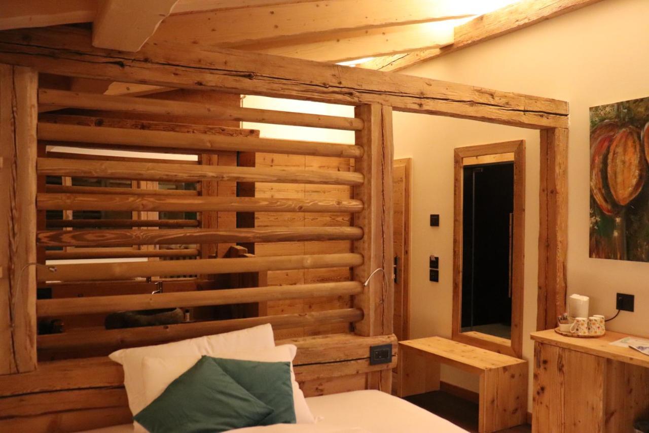 Hotel Ciasa Lorenzi Cortina dʼAmpezzo Eksteriør bilde