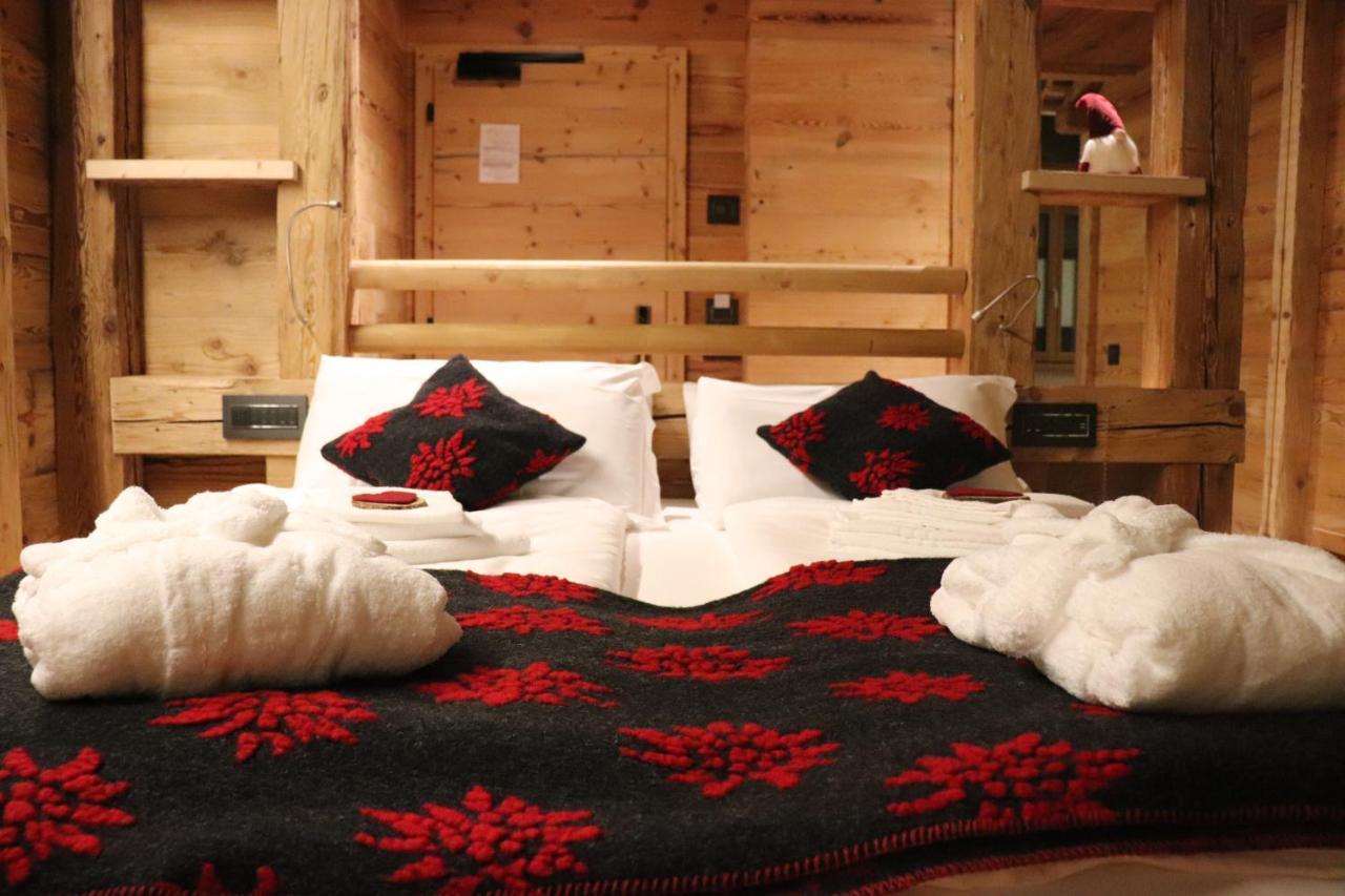 Hotel Ciasa Lorenzi Cortina dʼAmpezzo Eksteriør bilde