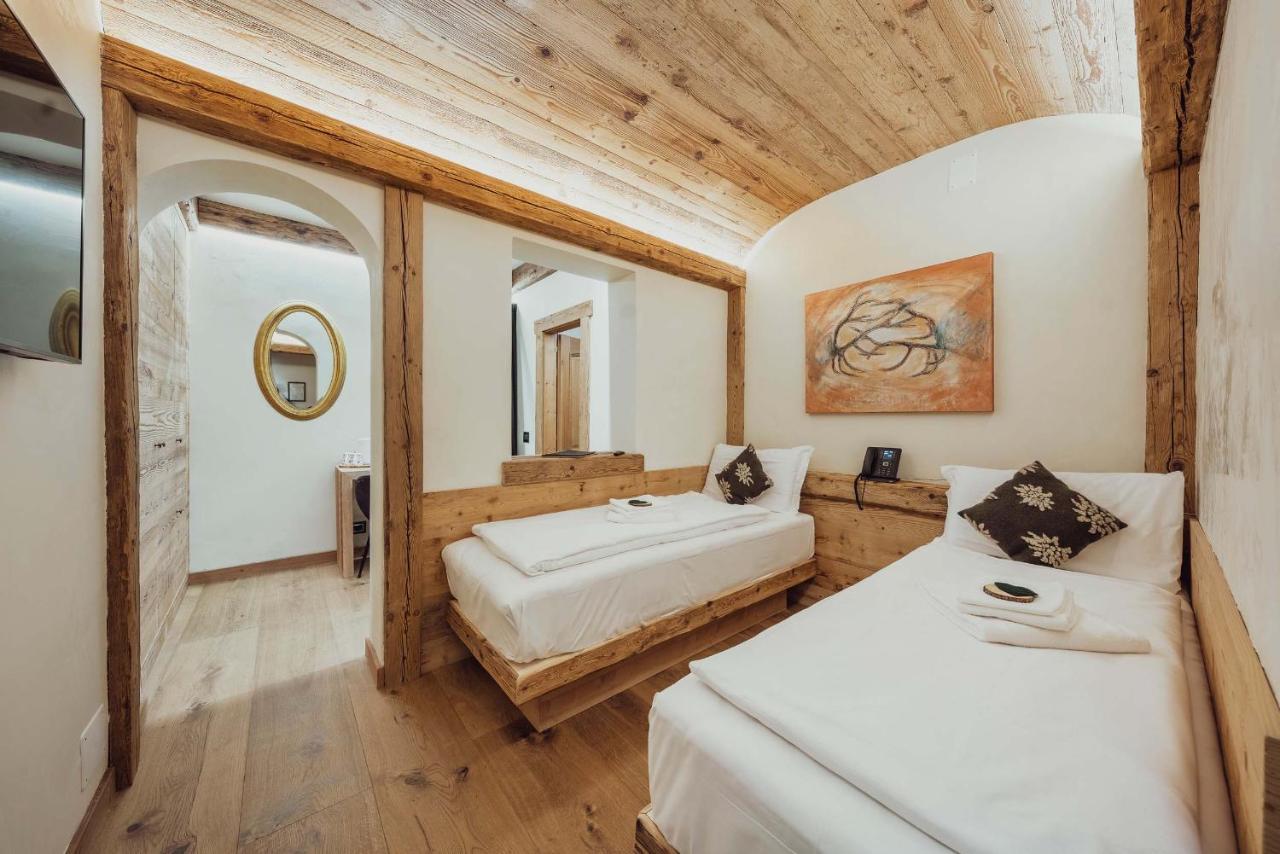 Hotel Ciasa Lorenzi Cortina dʼAmpezzo Eksteriør bilde