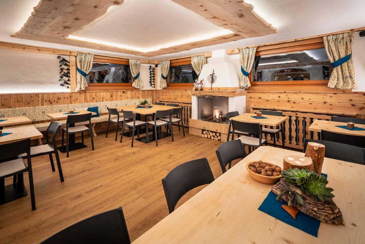 Hotel Ciasa Lorenzi Cortina dʼAmpezzo Eksteriør bilde