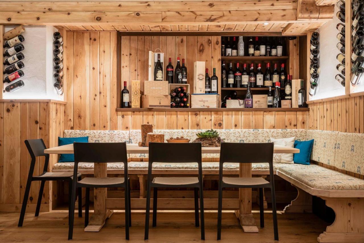 Hotel Ciasa Lorenzi Cortina dʼAmpezzo Eksteriør bilde